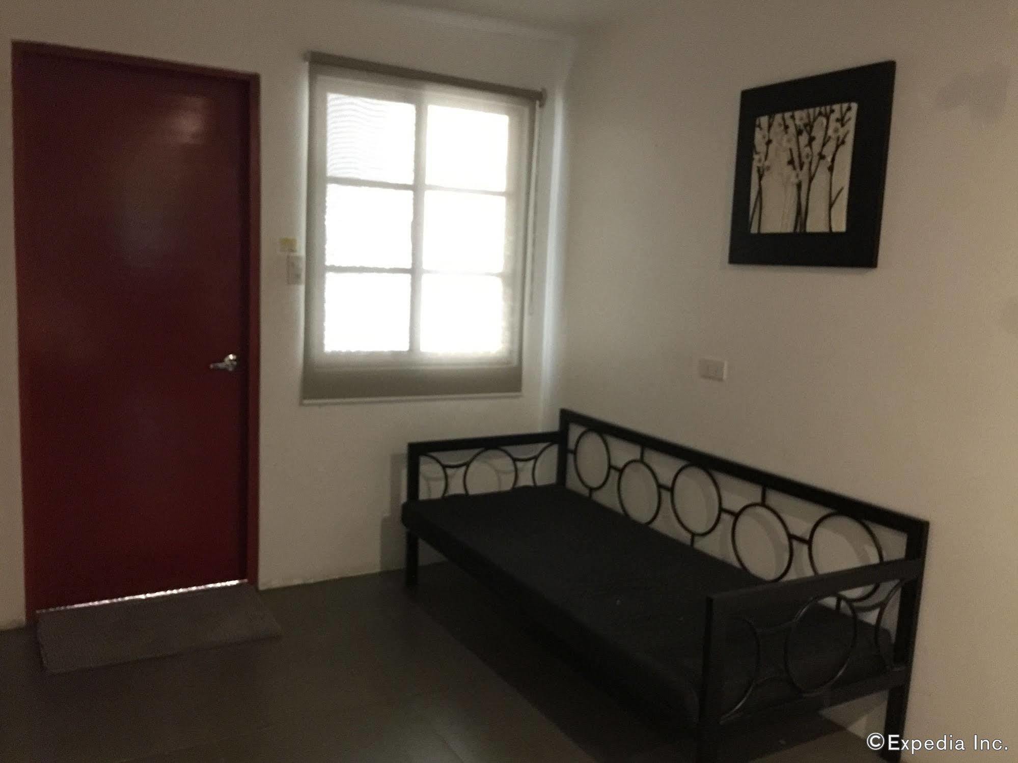 Reddoorz Micasa Lodge Coron Palawan Экстерьер фото