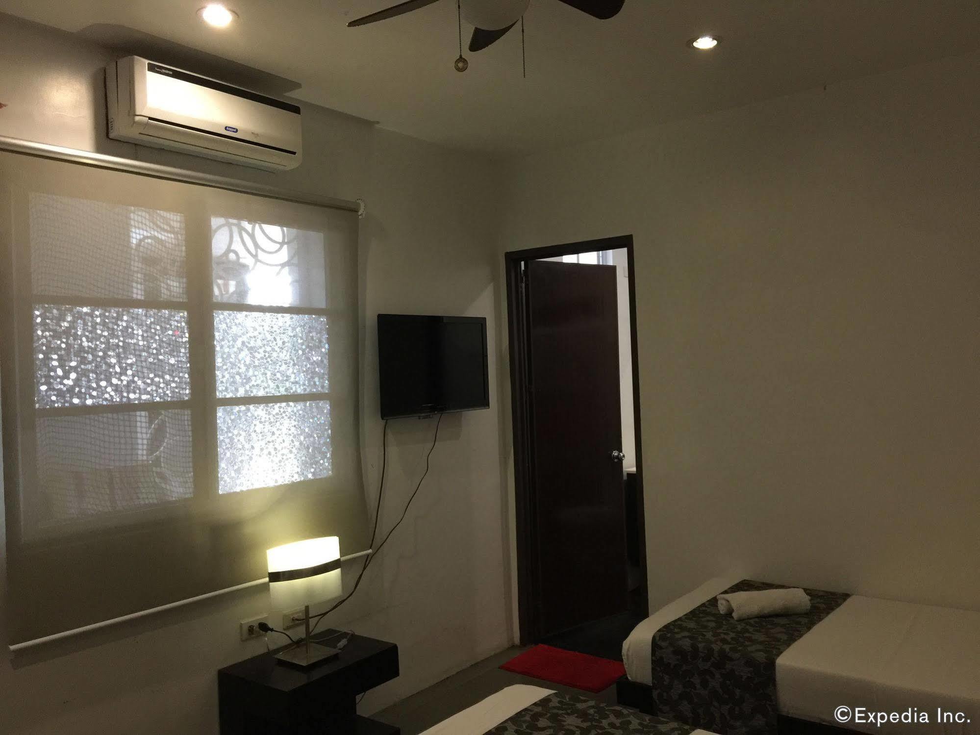 Reddoorz Micasa Lodge Coron Palawan Экстерьер фото