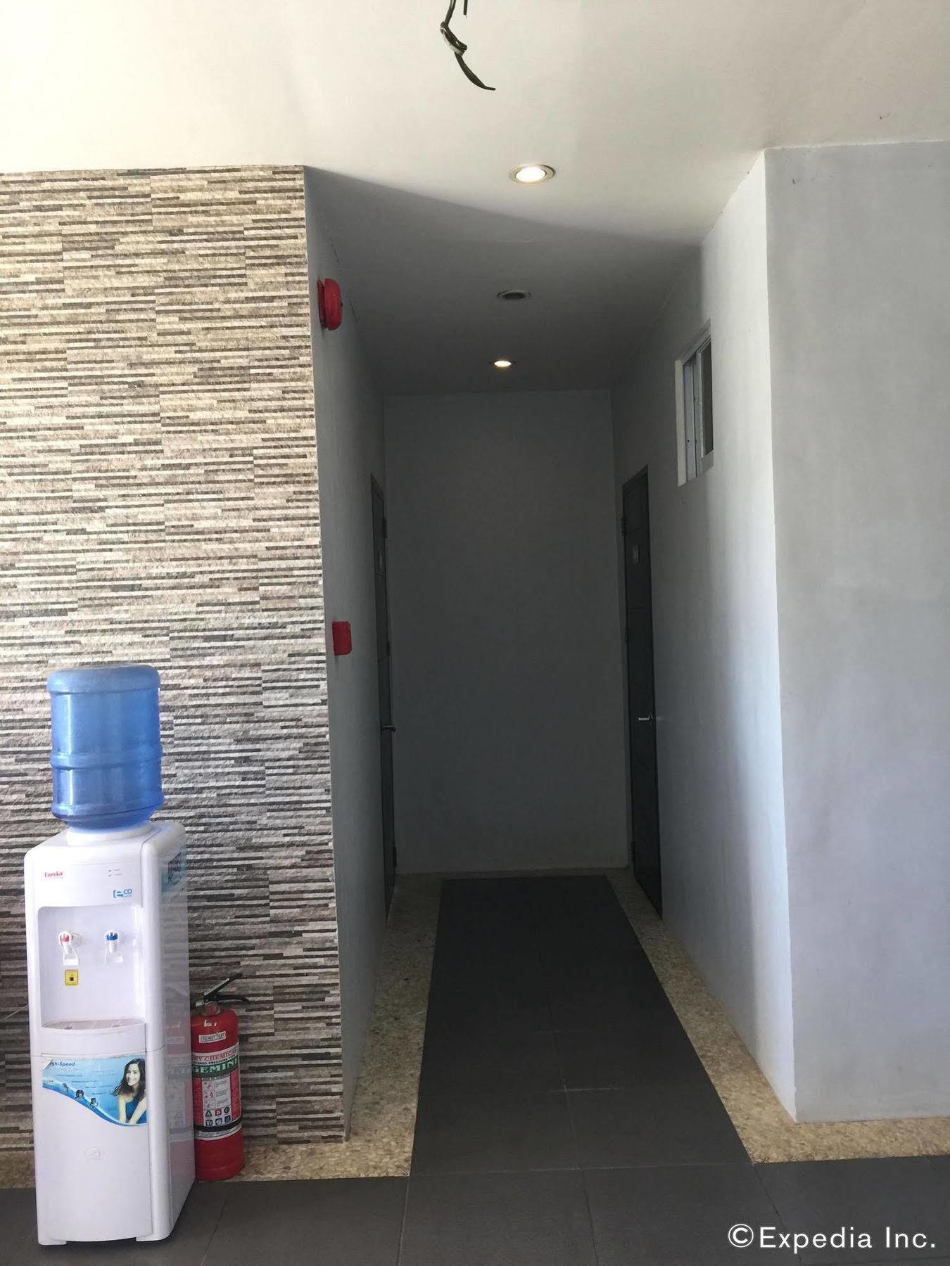 Reddoorz Micasa Lodge Coron Palawan Экстерьер фото